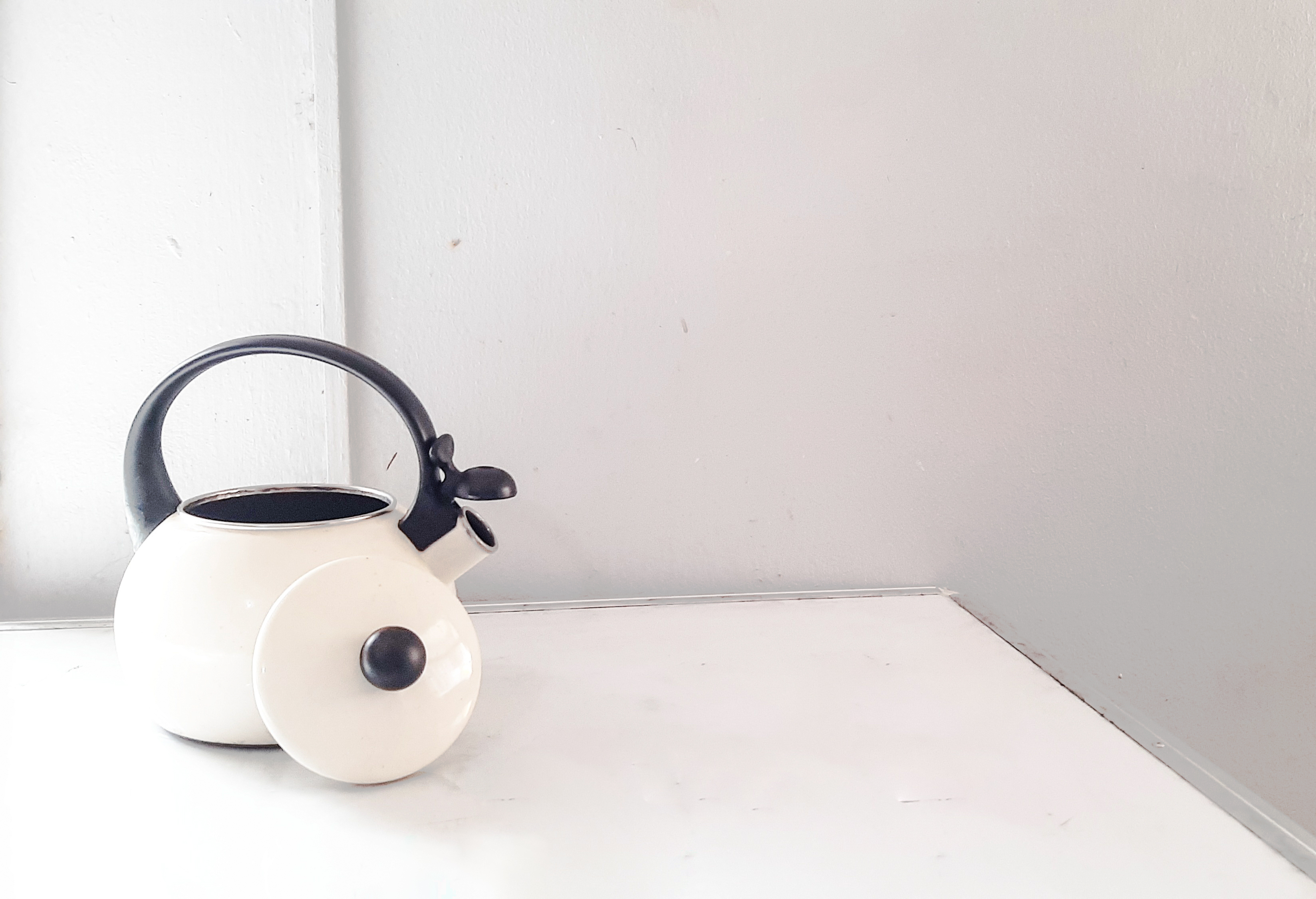 tea-kettle-on-white-background.jpg